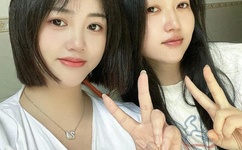 紫黑色蘑菇头律动紧致